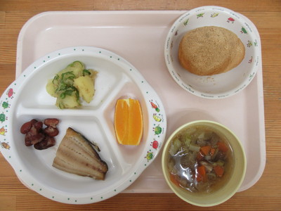R7,7,3.JPG