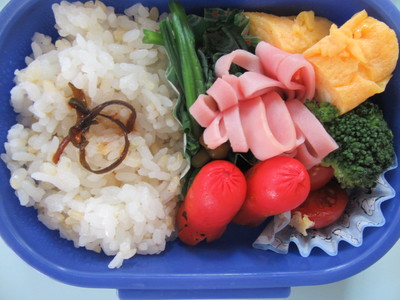 R8,2,17（お弁当１）.JPG