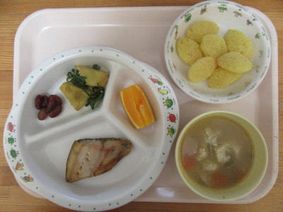 R8,7,3.JPG